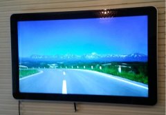 32寸壁掛廣告機網絡版